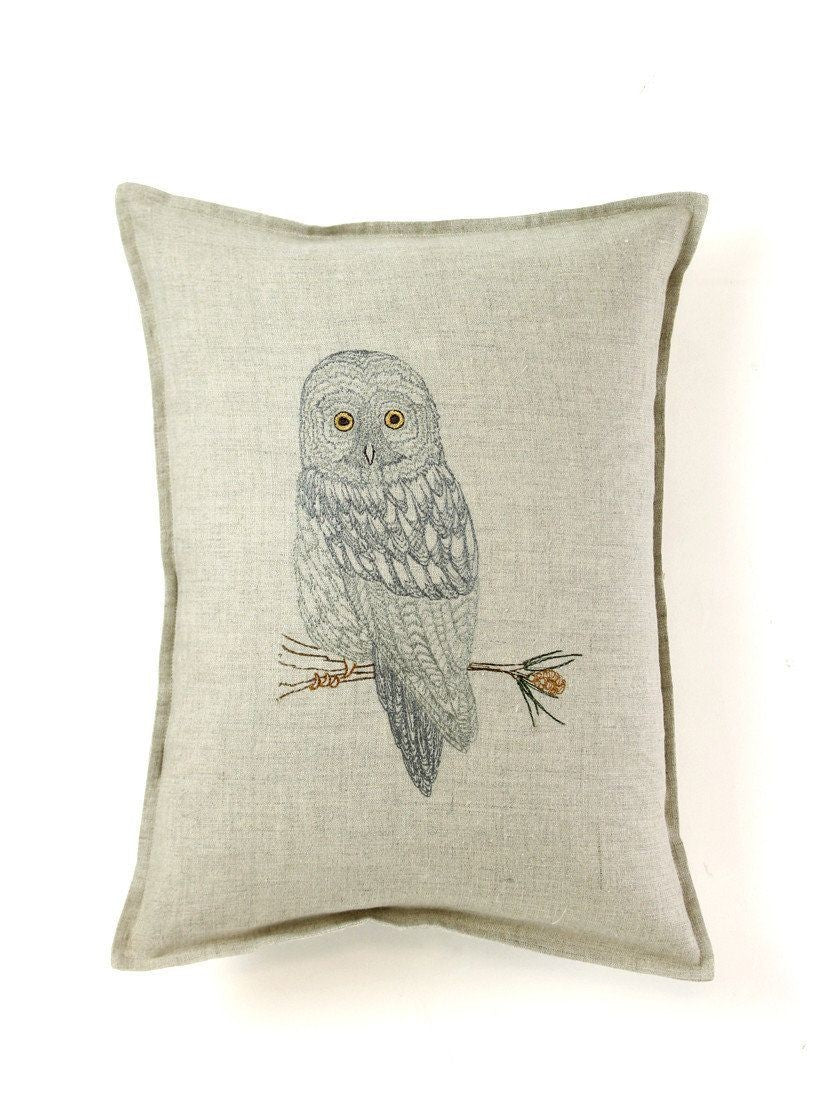 Pillows case 30x40 Great grey owl